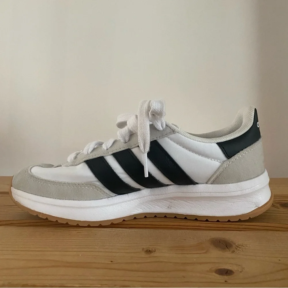Adidas Kids Run 70s 2.0 White Black Sneakers Shoes 3.5 - Picture 6 of 14